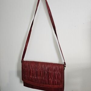 Elegant Vintage 1970s/80s Genuine Eel Skin Burgundy Red Clutch Shoulder Bag